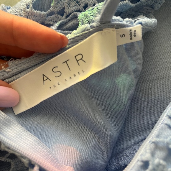 Lace A-Line Midi Dress - Picture 3 of 5